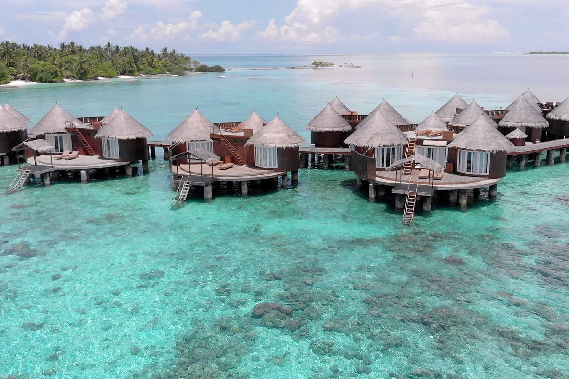 Nika Island Resort & Spa